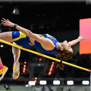 2026托伦室内田径世锦赛揭幕 马胡齐克摘首金中国选手亮相赛场 ...